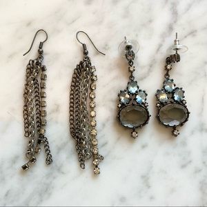 Set of 2 fun BCBG earrings!
